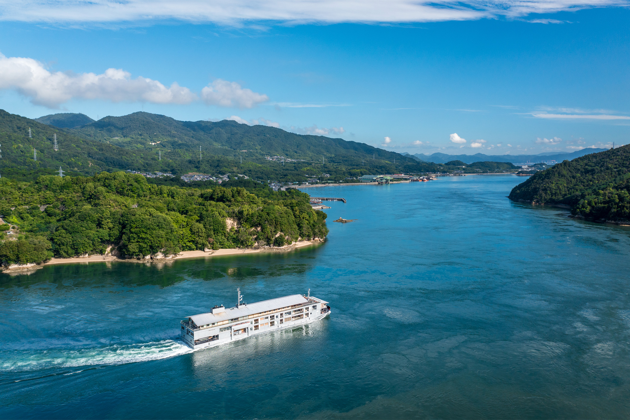 A three-day voyage to explore old pirate sites and navigate their routes