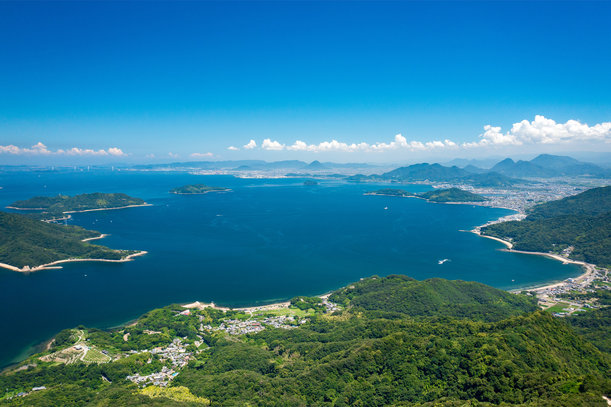 恵豊かな自然と島の文化に触れる